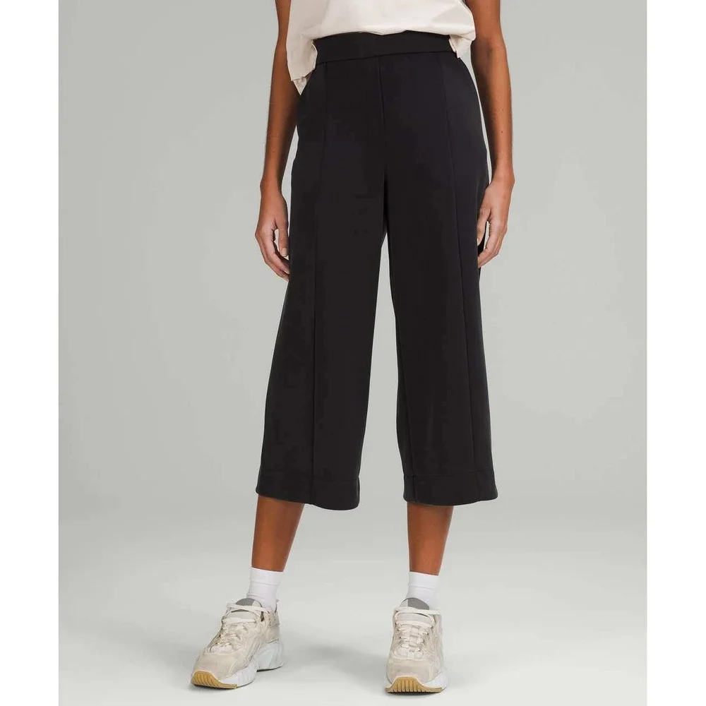 Lululemon Softstreme High-Rise Culotte Black Wide Leg Crop Pants Size 12